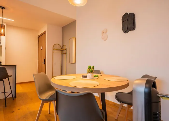 Stylish Ph In Condesa With Pool Gym And Coworking Apartment Mexico City
