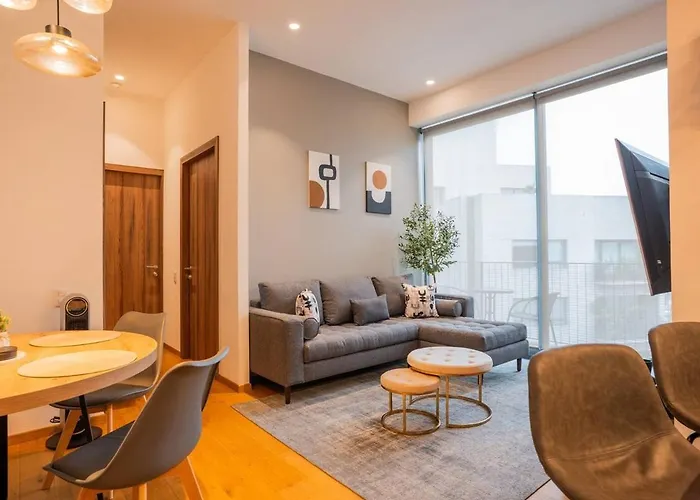 Stylish Ph In Condesa With Pool Gym And Coworking Apartment Mexico City